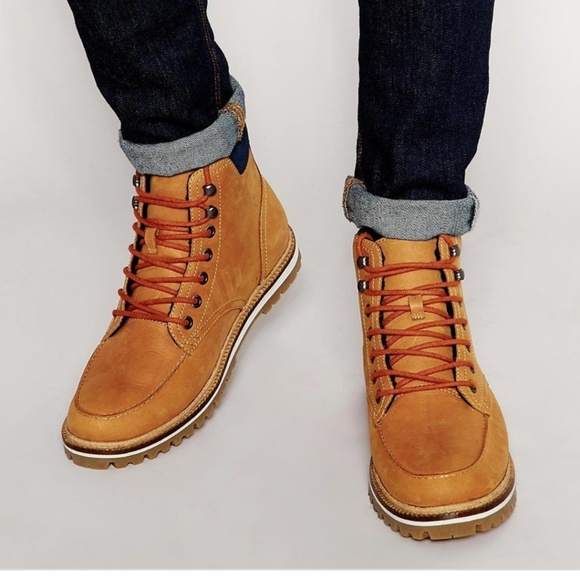 lacoste montbard chukka